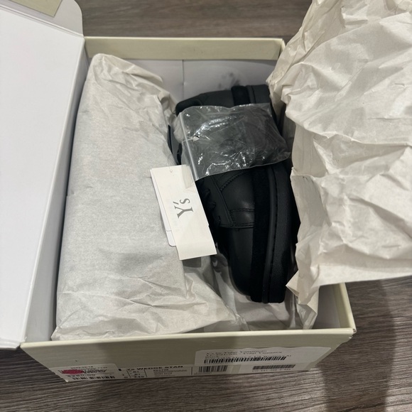 Y’s by Yohji Yamamoto Y3 adidas Wedge Stan Black Leather Sneakers - Picture 12 of 14